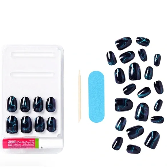 🍀KISS Voguish Glow in the dark Fantasy sci-fi Press On Glue Nails - Night Sky - Picture 3 of 4